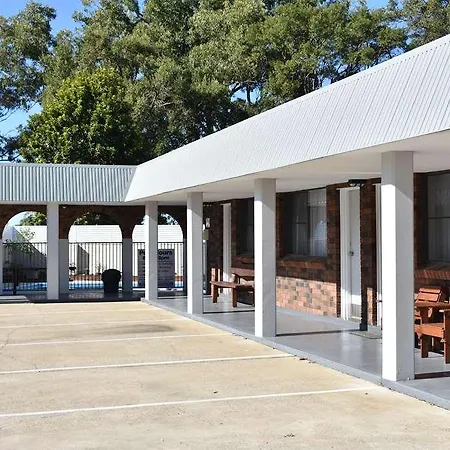 Best Western Parkside Motor Inn 