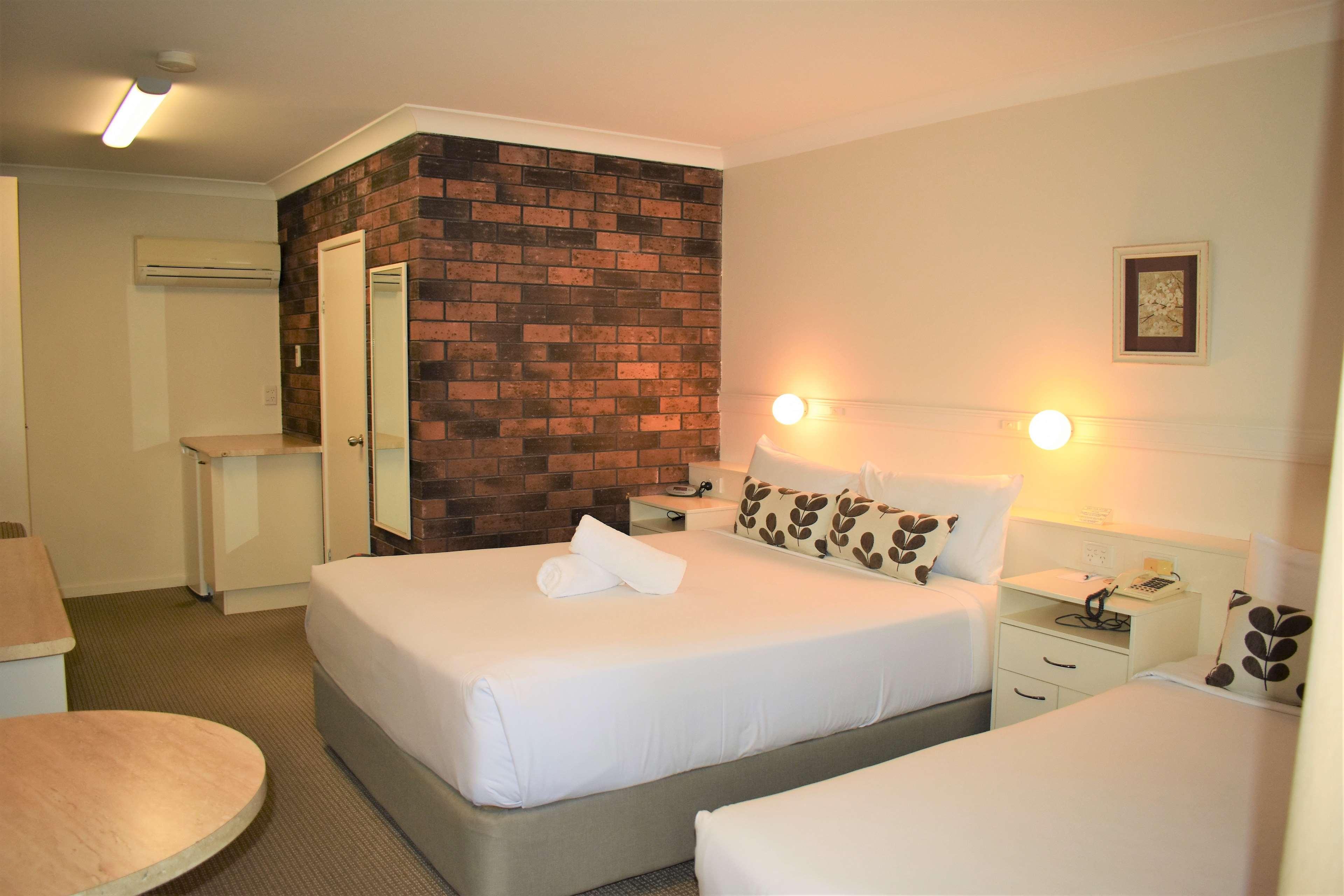 Western Parkside Motor 3*