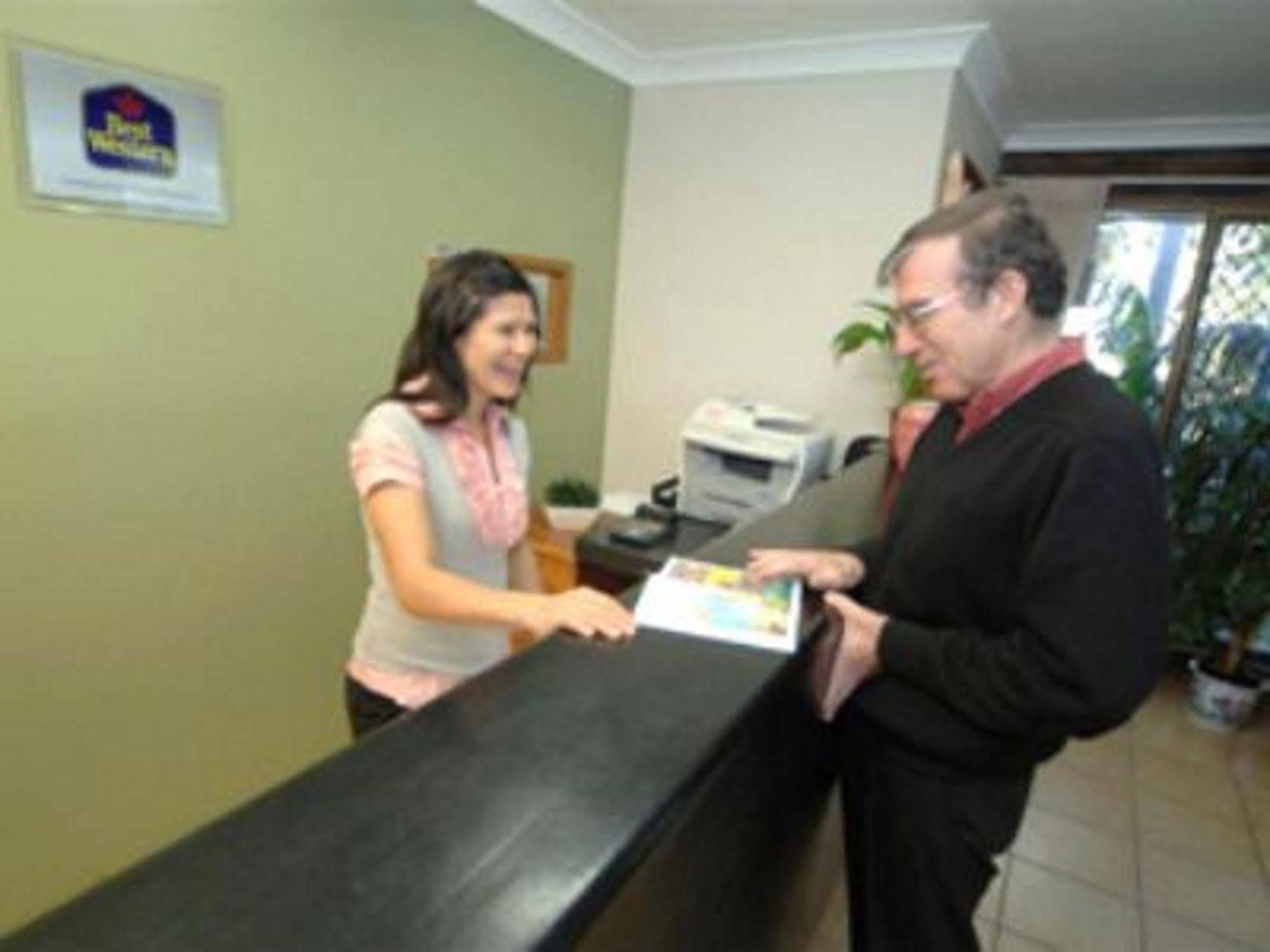 Western Parkside Motor Motel 3*